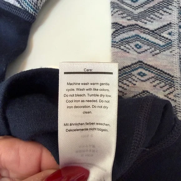 Smartwool Navy and Gray Long Sleeve Women's Top. Excellent Condition - Picture 11 of 11